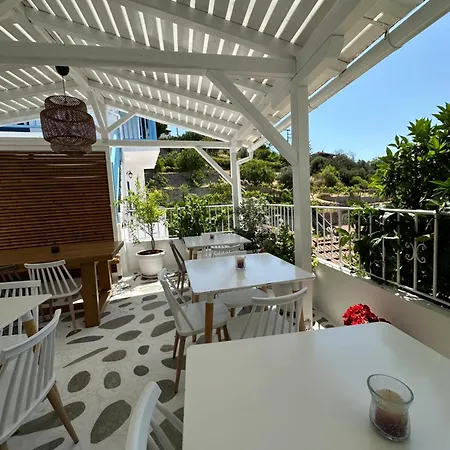 Galini Hellenic Hospitality باتيتيري